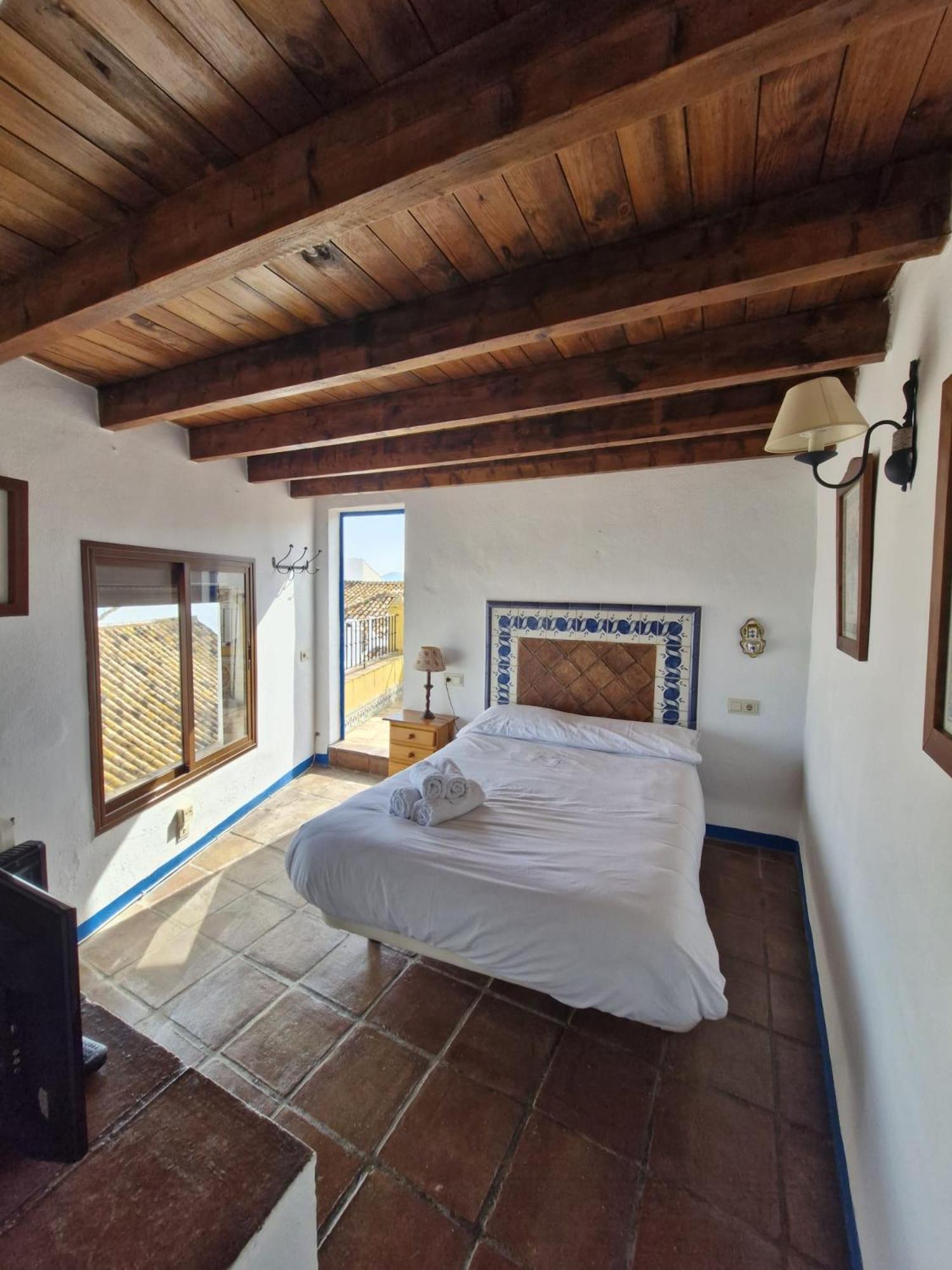 Hotel Rural Verde Oliva 코마레스 객실 사진