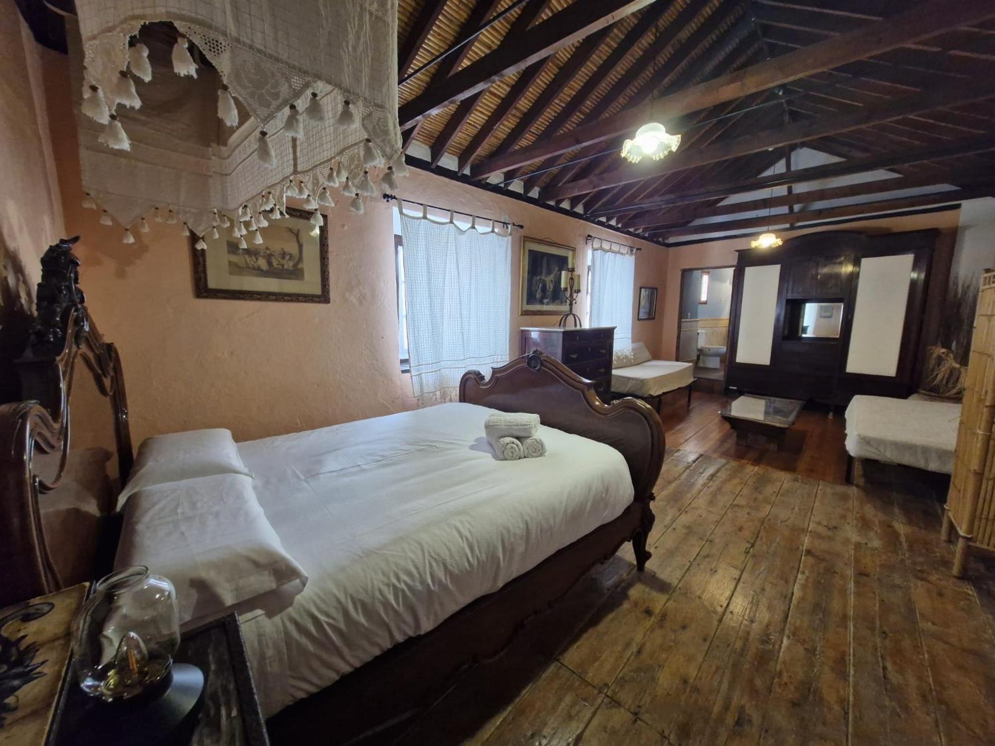 Hotel Rural Verde Oliva 코마레스 외부 사진