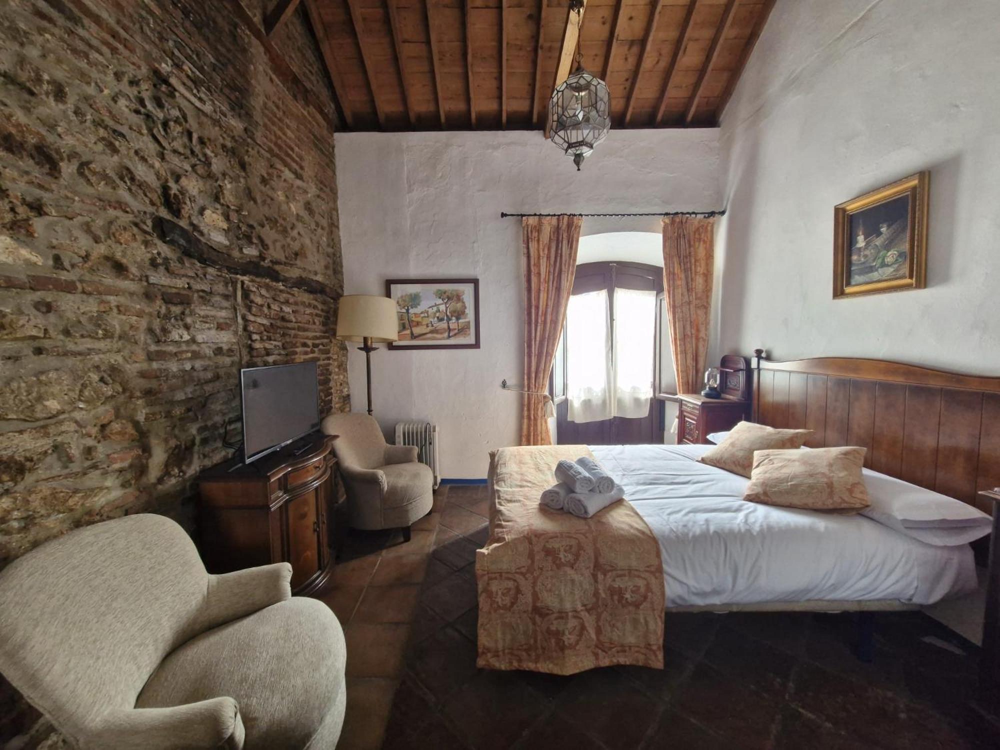Hotel Rural Verde Oliva 코마레스 외부 사진